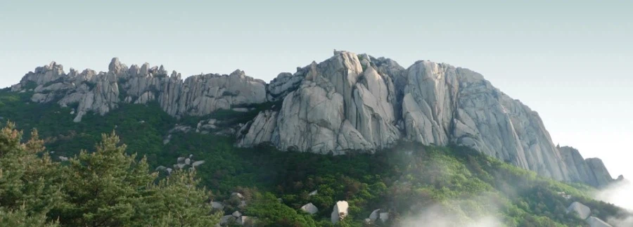 국내에 있는 동양에서 가장 큰 돌산 13