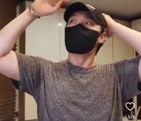 옛 여친과의 재회는 최악이였다 6